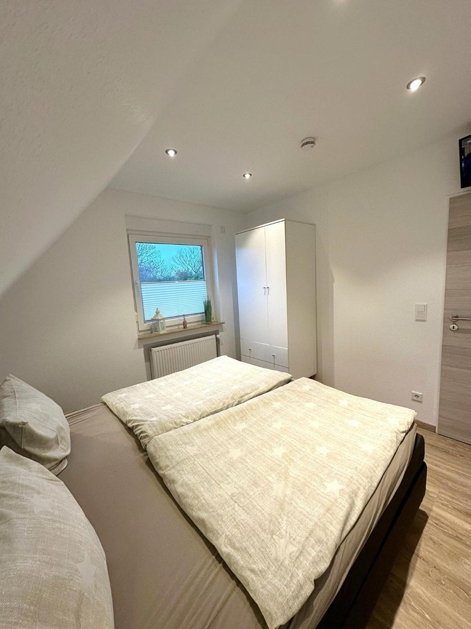 Ferienwohnung Haus Boje "Knurrhahn" 뉴할링거지어 외부 사진